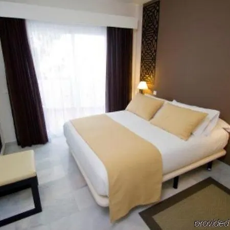 Sahara Sunset Aparthotel